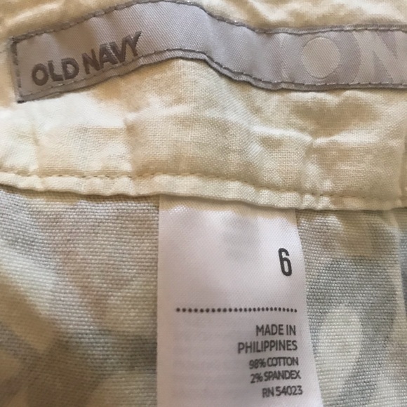 Groovy Old Navy Skirt Size 6 - Picture 3 of 3